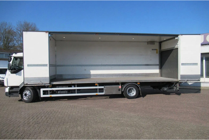 Volvo FL 250 Bakwagen + 6 deuren + Laadklep 2000 kg - Camion furgon: Foto 3 Volvo FL 250 Bakwagen + 6 deuren + Laadklep 2000 kg - Camion furgon: Foto 3