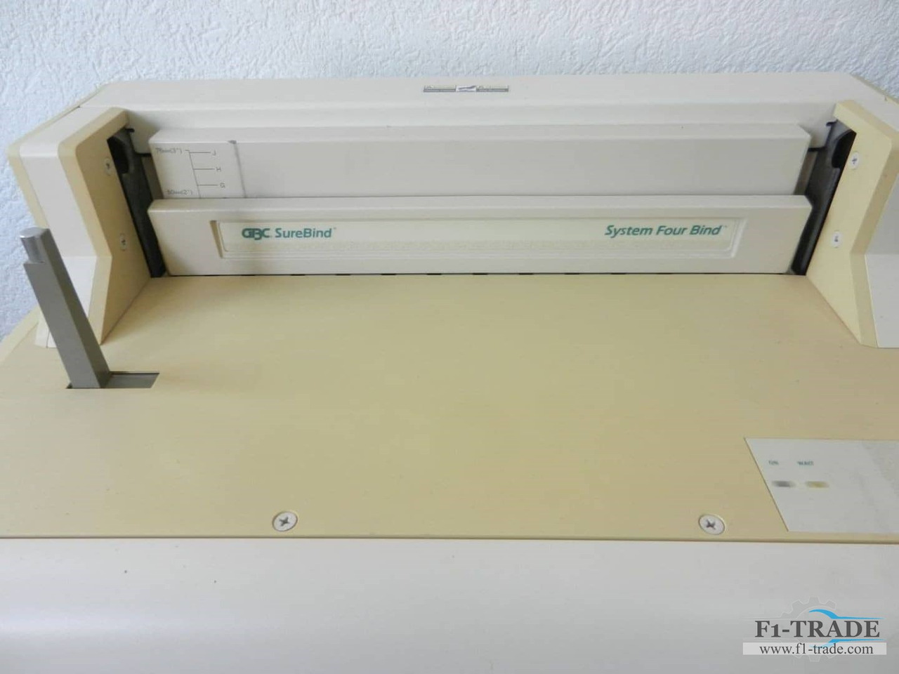 GBC Sure Bind - Mașină de îndosariat: Foto 4 GBC Sure Bind - Mașină de îndosariat: Foto 4