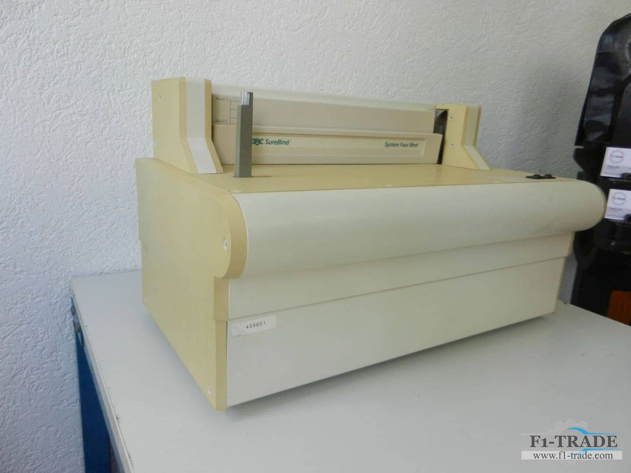 GBC Sure Bind - Mașină de îndosariat: Foto 3 GBC Sure Bind - Mașină de îndosariat: Foto 3