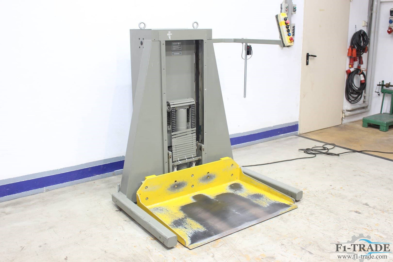 Polar L-1000-W-3 - Transpalet la mare înălţime: Foto 2 Polar L-1000-W-3 - Transpalet la mare înălţime: Foto 2