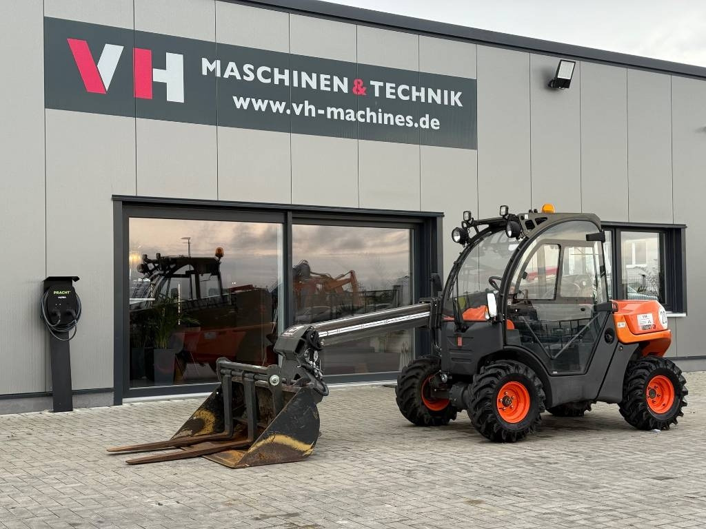 Ausa T 144 - Stivuitor telescopic: Foto 1 Ausa T 144 - Stivuitor telescopic: Foto 1