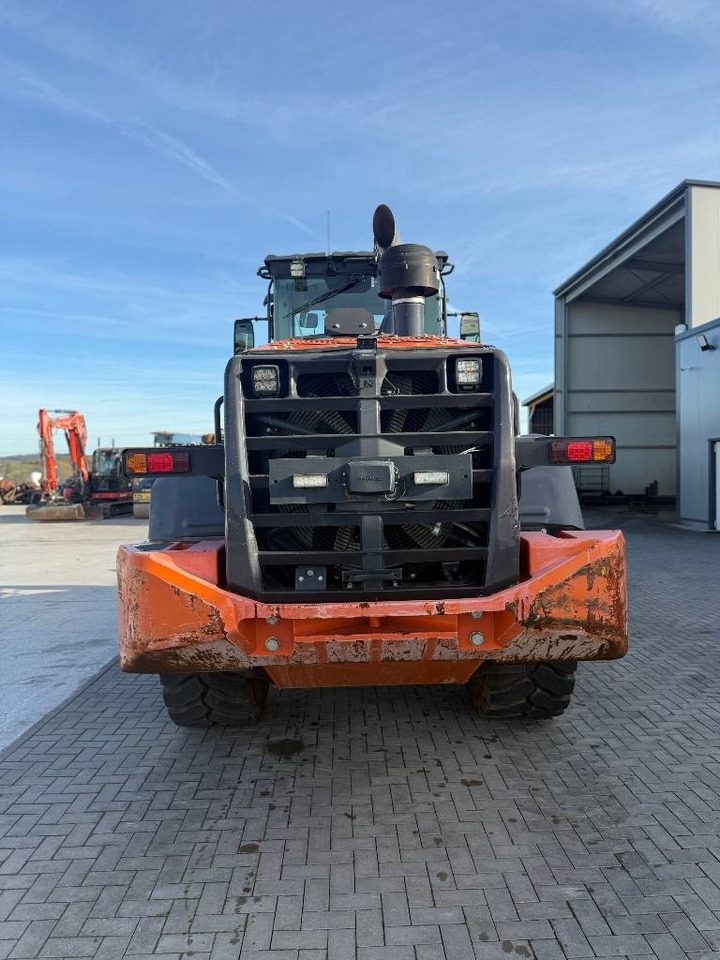 Hitachi ZW 180-6 - Încărcător frontal pe pneuri: Foto 4 Hitachi ZW 180-6 - Încărcător frontal pe pneuri: Foto 4