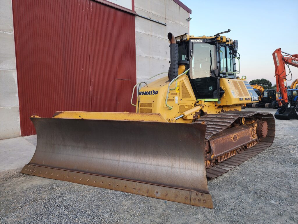 KOMATSU D61PX-24 - Buldozer: Foto 3 KOMATSU D61PX-24 - Buldozer: Foto 3