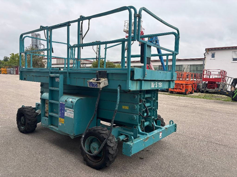 Haulotte H 12 SDX 12m Diesel Scherenarbeitsbühne - Platforma foarfeca: Foto 4 Haulotte H 12 SDX 12m Diesel Scherenarbeitsbühne - Platforma foarfeca: Foto 4