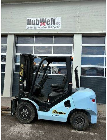 Hyster Yale UT35P Dieselstapler 2500kg, 4800mm, BJ 2019 - Stivuitor diesel: Foto 1 Hyster Yale UT35P Dieselstapler 2500kg, 4800mm, BJ 2019 - Stivuitor diesel: Foto 1