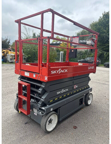 Skyjack SJ 4626 10m Scherenarbeitsbühne - Platforma foarfeca: Foto 4 Skyjack SJ 4626 10m Scherenarbeitsbühne - Platforma foarfeca: Foto 4