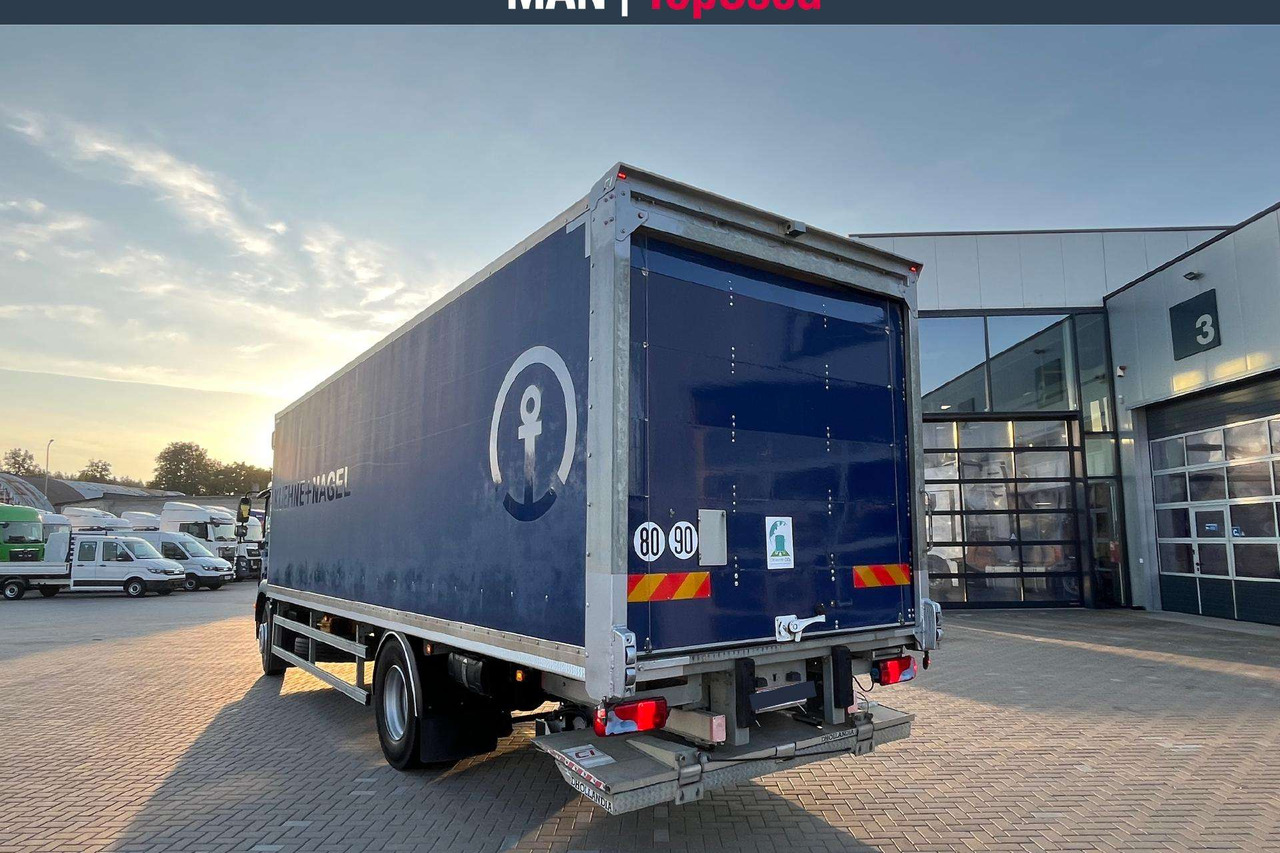 MAN 15.250 4X2 Liftas ADR AT (8881) - Camion furgon: Foto 3 MAN 15.250 4X2 Liftas ADR AT (8881) - Camion furgon: Foto 3