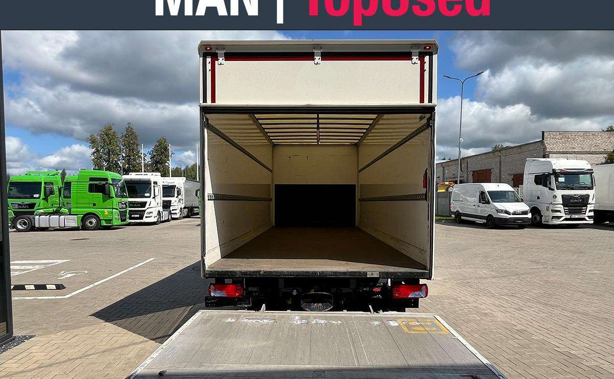 MAN TGL 12.220 4X2 BL (7880) - Camion furgon: Foto 4 MAN TGL 12.220 4X2 BL (7880) - Camion furgon: Foto 4