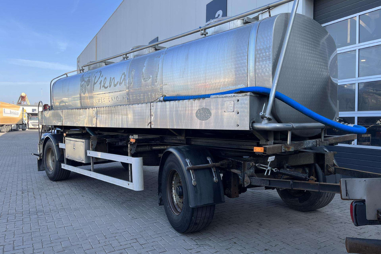 MAN TGS 26.400 6X2-2 Pienovežis (8488) - Camion cisternă: Foto 5 MAN TGS 26.400 6X2-2 Pienovežis (8488) - Camion cisternă: Foto 5