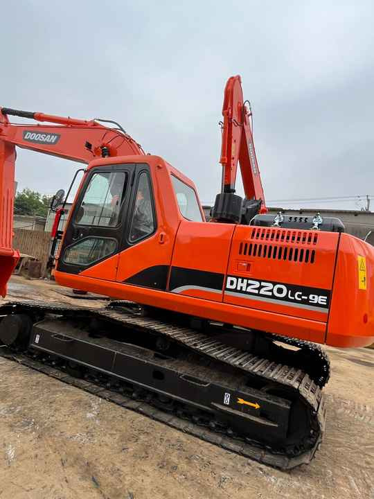 Best Selling DOOSAN excavator machine construction used machinery equipment dx225 DX60 DX70 DH60 DH220 used excavators in stock - Excavator: Foto 2 Best Selling DOOSAN excavator machine construction used machinery equipment dx225 DX60 DX70 DH60 DH220 used excavators in stock - Excavator: Foto 2