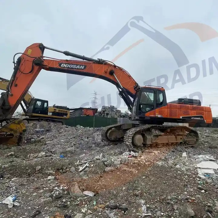 Excavator Complete Drive Cab Assy DX225 DX520 DX520LC DX480LC Doosan DX340 cabin Doosan DX300 cabin - Excavator: Foto 1 Excavator Complete Drive Cab Assy DX225 DX520 DX520LC DX480LC Doosan DX340 cabin Doosan DX300 cabin - Excavator: Foto 1