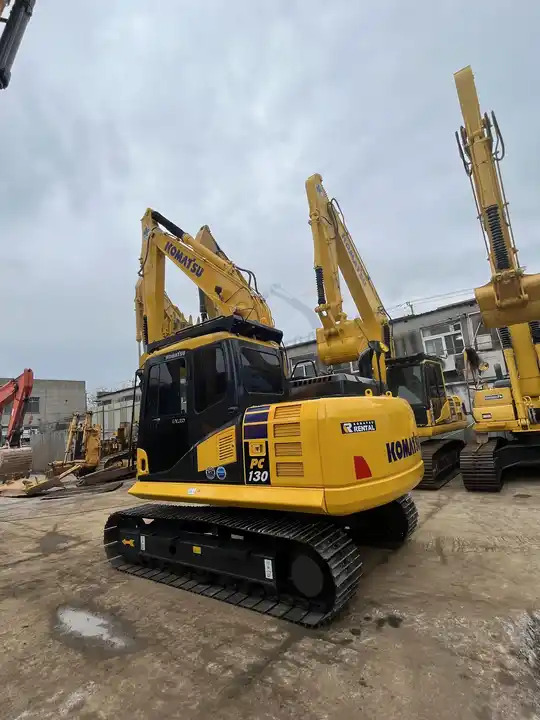 GOOD CONDITION 90% New japan original low hourS used Komatsu PC130-7 excavator for hot sale WITH free shipping - Excavator pe şenile: Foto 4 GOOD CONDITION 90% New japan original low hourS used Komatsu PC130-7 excavator for hot sale WITH free shipping - Excavator pe şenile: Foto 4