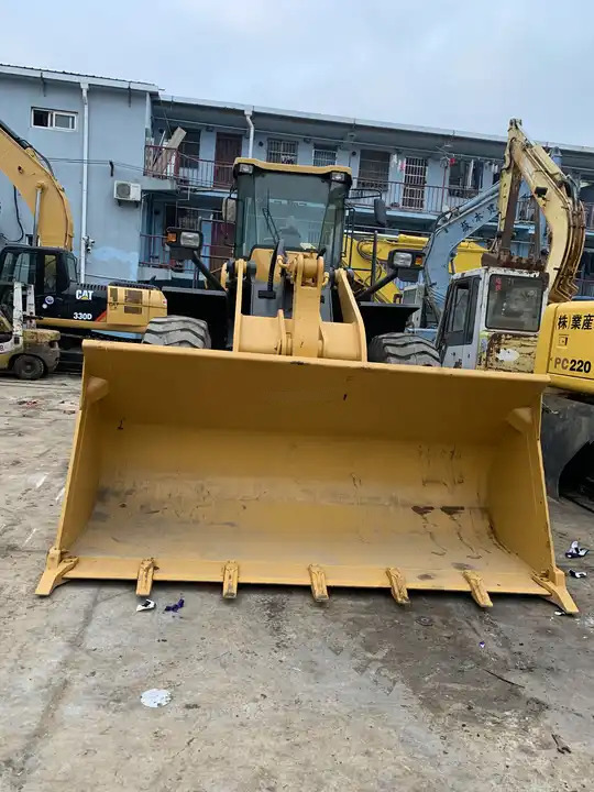 Good Condition SDLG Wheel Loader Used SDLG 956 Loader with good condition and powerful capacity at Cheap Price For Sale - Încărcător frontal pe pneuri: Foto 5 Good Condition SDLG Wheel Loader Used SDLG 956 Loader with good condition and powerful capacity at Cheap Price For Sale - Încărcător frontal pe pneuri: Foto 5