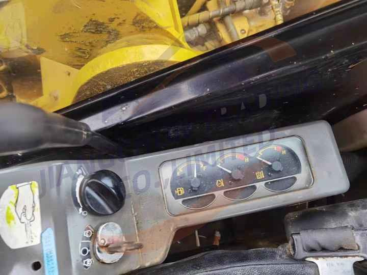 Good Price CAT 307 308C 308D 308E 312D 315D 320C 320D Second Hand 7 Tons Used Mini Crawler Excavator For Sale - Mini excavator: Foto 5 Good Price CAT 307 308C 308D 308E 312D 315D 320C 320D Second Hand 7 Tons Used Mini Crawler Excavator For Sale - Mini excavator: Foto 5