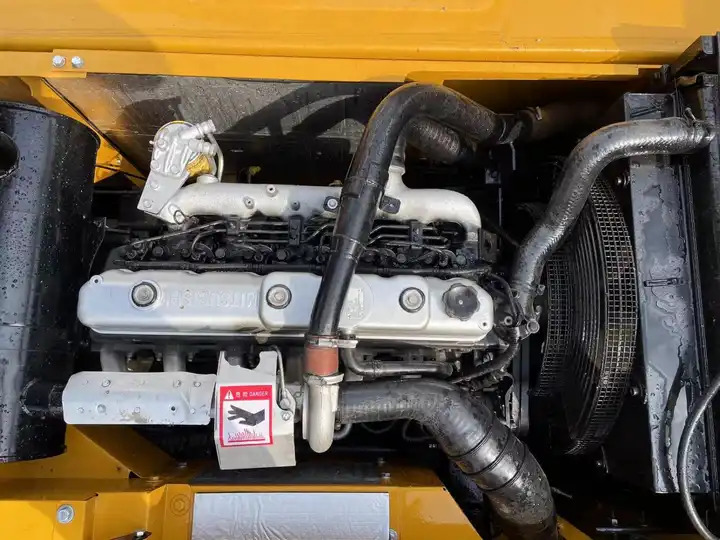 Good Price Used Sany Sy 215c Crawler Excavator in Good Condition Sany 215 Excavator - Excavator: Foto 3 Good Price Used Sany Sy 215c Crawler Excavator in Good Condition Sany 215 Excavator - Excavator: Foto 3