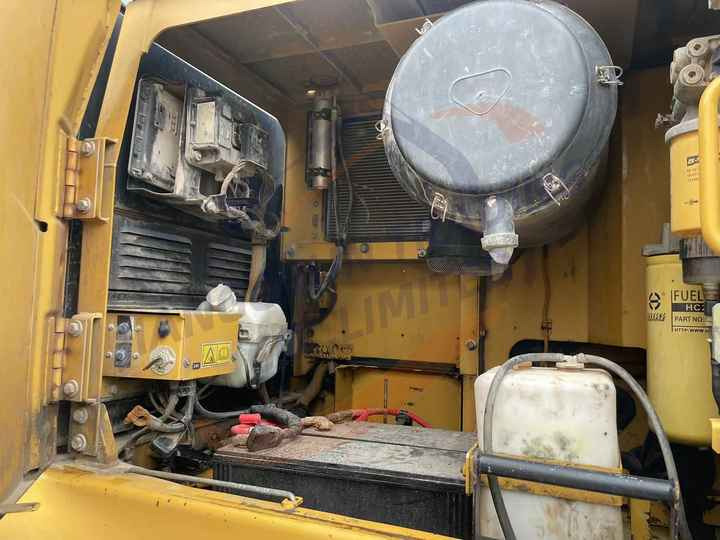 Heavy Cat Mining Excavator Cat 349d, 340d, 345D, 336D Excellent Secondhand Excavator in Shanghai - Excavator: Foto 2 Heavy Cat Mining Excavator Cat 349d, 340d, 345D, 336D Excellent Secondhand Excavator in Shanghai - Excavator: Foto 2