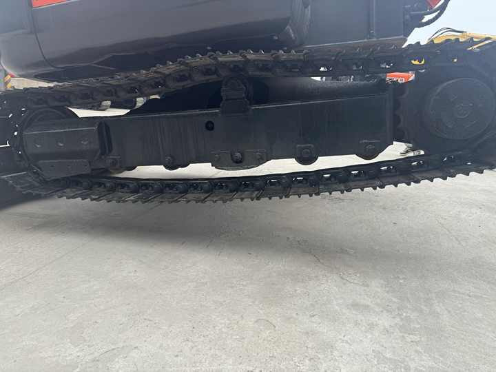 High Quality and Low Price Used Doosan Dx60 Dx75 Dx80 Crawler Excavator in Good Condition 6-ton Mini 6t Excavator for Sale - Excavator pe şenile: Foto 4 High Quality and Low Price Used Doosan Dx60 Dx75 Dx80 Crawler Excavator in Good Condition 6-ton Mini 6t Excavator for Sale - Excavator pe şenile: Foto 4