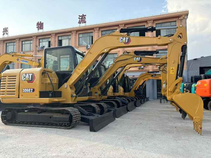 Original Caterpillar Second-hand CAT306E2/305.5E/307E/308E Used Mini Excavadora 6 Ton Used Cat Excavator Cheap Price - Excavator: Foto 3 Original Caterpillar Second-hand CAT306E2/305.5E/307E/308E Used Mini Excavadora 6 Ton Used Cat Excavator Cheap Price - Excavator: Foto 3