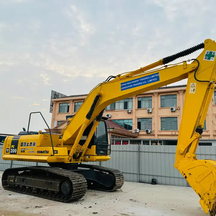 Original Japan Used Crawler Excavator Komatsu Pc200lc-7 Pc220lc-7 A/c Cabin In Shanghai - Excavator pe şenile: Foto 1 Original Japan Used Crawler Excavator Komatsu Pc200lc-7 Pc220lc-7 A/c Cabin In Shanghai - Excavator pe şenile: Foto 1