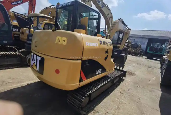 Original Well-Maintained CAT 306D Used Excavator for Sale - Excavator pe şenile: Foto 2 Original Well-Maintained CAT 306D Used Excavator for Sale - Excavator pe şenile: Foto 2