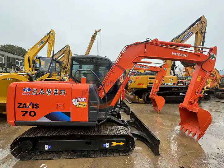 Second Hand Hitachi Zx70 Crawler Excavator Used 7 Ton Excavator Machine With Good Condition For Sale - Excavator pe şenile: Foto 2 Second Hand Hitachi Zx70 Crawler Excavator Used 7 Ton Excavator Machine With Good Condition For Sale - Excavator pe şenile: Foto 2