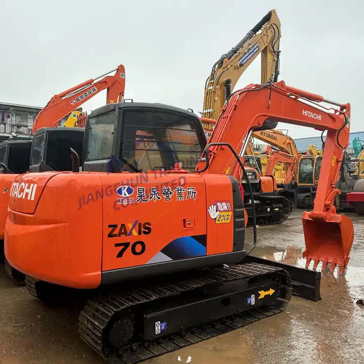 Second Hand Hitachi Zx70 Crawler Excavator Used 7 Ton Excavator Machine With Good Condition For Sale - Excavator pe şenile: Foto 1 Second Hand Hitachi Zx70 Crawler Excavator Used 7 Ton Excavator Machine With Good Condition For Sale - Excavator pe şenile: Foto 1