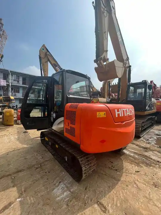 Used Hitachi ZX70 crawler Excavator, Japan Made used Hitachi ZX70 Mini Excavator in good condition on sale - Excavator pe şenile: Foto 5 Used Hitachi ZX70 crawler Excavator, Japan Made used Hitachi ZX70 Mini Excavator in good condition on sale - Excavator pe şenile: Foto 5