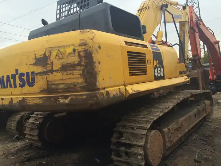 Used Komatsu excavator Pc450-8 in good condition for sale - Excavator pe şenile: Foto 5 Used Komatsu excavator Pc450-8 in good condition for sale - Excavator pe şenile: Foto 5