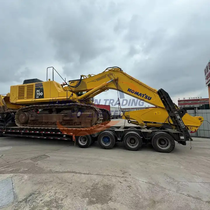 Second hand nice price good condition komatsu pc650 pc600 pc700 65 ton large excavator - Excavator: Foto 2 Second hand nice price good condition komatsu pc650 pc600 pc700 65 ton large excavator - Excavator: Foto 2