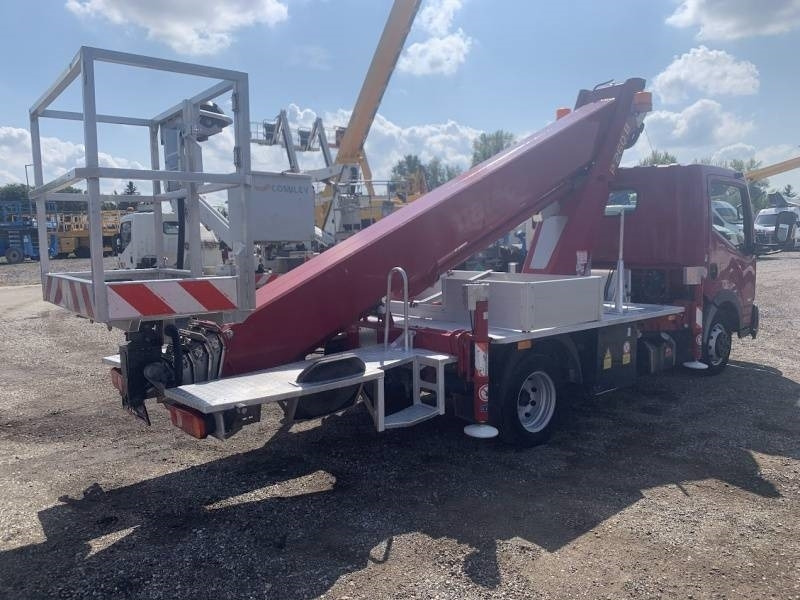 Camion cu nacela Nissan Cabstar Palfinger P260B - 25,6 m - 230 kg: Foto 6 Camion cu nacela Nissan Cabstar Palfinger P260B - 25,6 m - 230 kg: Foto 6