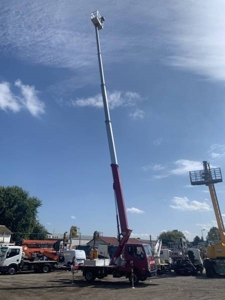 Camion cu nacela Nissan Cabstar Palfinger P260B - 25,6 m - 230 kg: Foto 10 Camion cu nacela Nissan Cabstar Palfinger P260B - 25,6 m - 230 kg: Foto 10