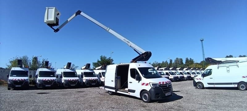Camion cu nacela Renault Master Klubb KL32 - 12,5 m, 120 kg: Foto 10