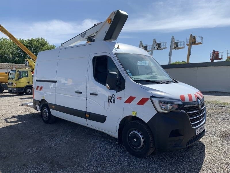 Renault Master Versalift ETL-32-125 - 12,5 m - 120kg - Camion cu nacela: Foto 1 Renault Master Versalift ETL-32-125 - 12,5 m - 120kg - Camion cu nacela: Foto 1