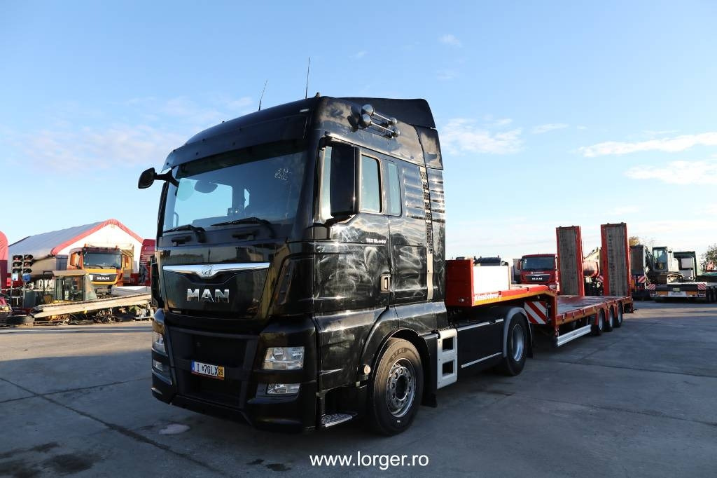 MAN TGX 18.440 4x2 BLS + Trailer Kässbohrer LB3 Lowbed - Cap tractor: Foto 1 MAN TGX 18.440 4x2 BLS + Trailer Kässbohrer LB3 Lowbed - Cap tractor: Foto 1