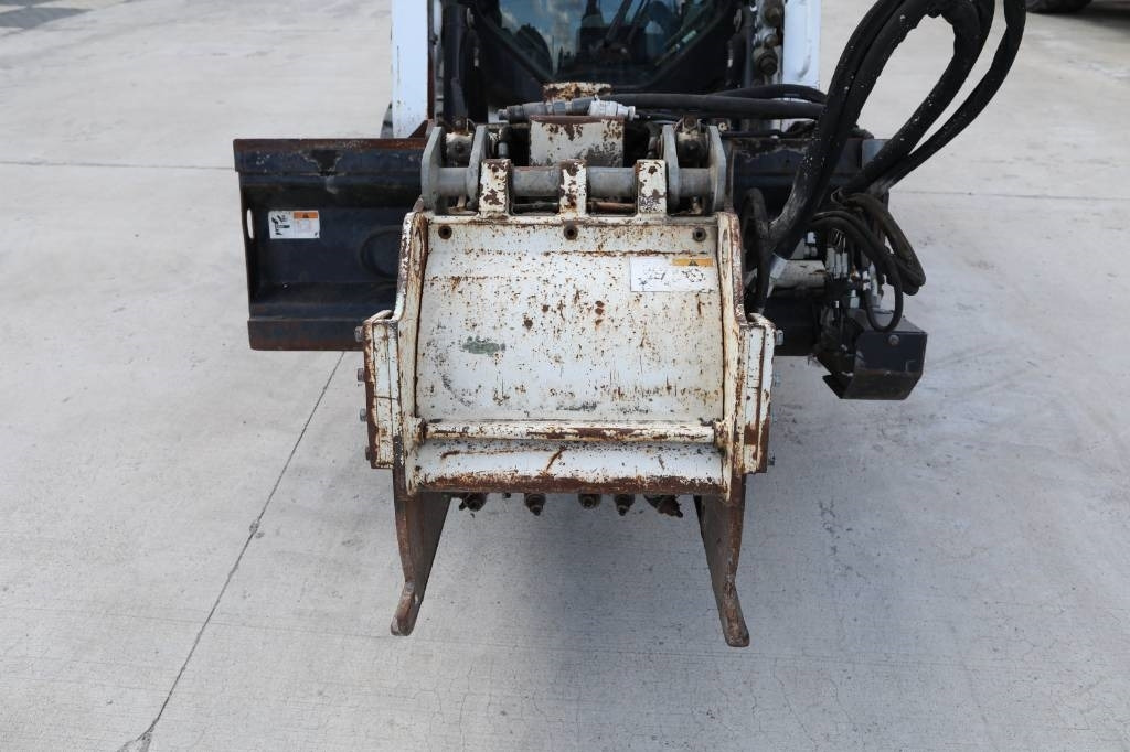 Simex PL4520 - Utilaje pentru frezare: Foto 2 Simex PL4520 - Utilaje pentru frezare: Foto 2