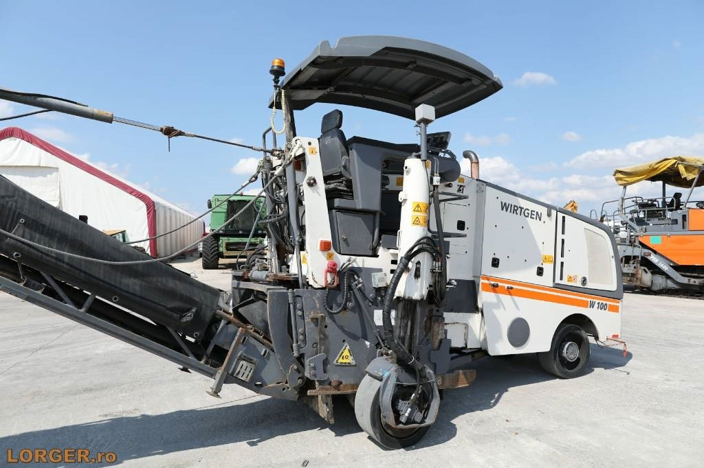 Wirtgen W 100 - Utilaje pentru frezare: Foto 3 Wirtgen W 100 - Utilaje pentru frezare: Foto 3