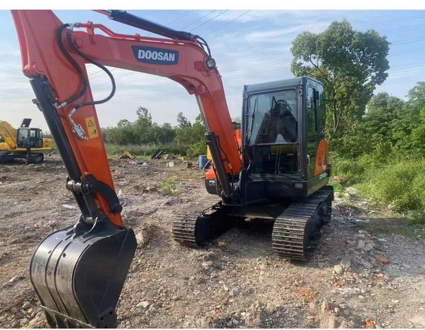 2021 Doosan DX60-9C - Excavator pe şenile: Foto 1 2021 Doosan DX60-9C - Excavator pe şenile: Foto 1