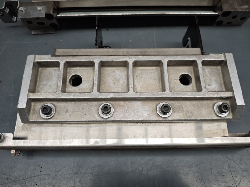 Duplo DKT-G - Mașină de tipar: Foto 3 Duplo DKT-G - Mașină de tipar: Foto 3