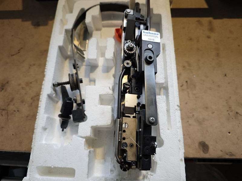 Hohner stitching head 52/8 - Mașină de tipar: Foto 2 Hohner stitching head 52/8 - Mașină de tipar: Foto 2