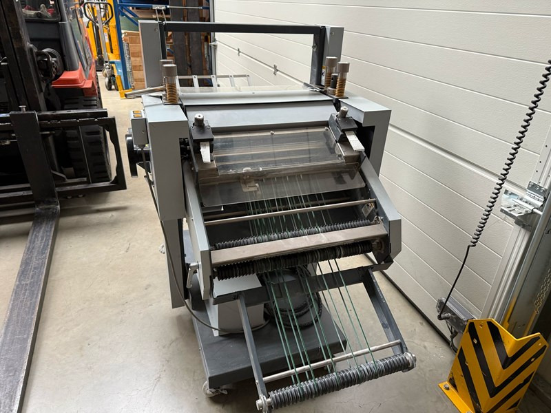 Horizon PST-40 - Mașină de pliat: Foto 5 Horizon PST-40 - Mașină de pliat: Foto 5