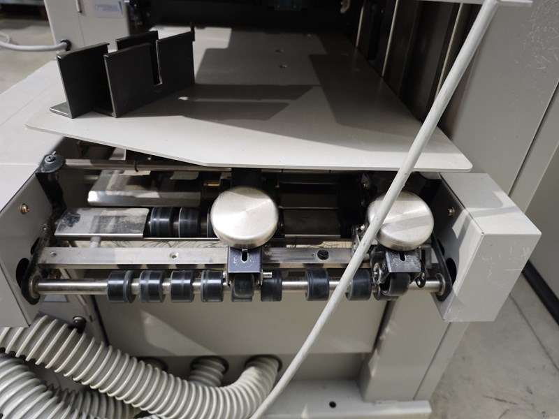 Horizon VAC-100 c | collator | 10 stations | 2005 | 1.17 mio - Mașină de tipar: Foto 5 Horizon VAC-100 c | collator | 10 stations | 2005 | 1.17 mio - Mașină de tipar: Foto 5