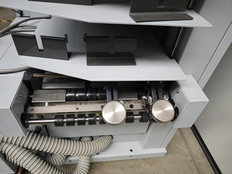 Horizon VAC-100 c | collator | 10 stations | 2008 | 33.2 mio - Mașină de tipar: Foto 5 Horizon VAC-100 c | collator | 10 stations | 2008 | 33.2 mio - Mașină de tipar: Foto 5