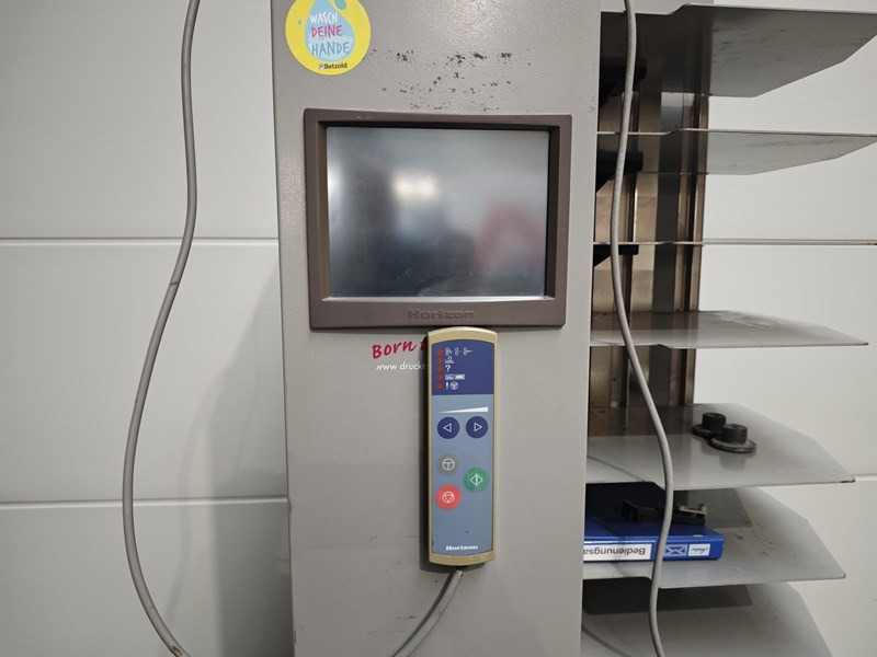 Horizon VAC 100a | 1998 - Mașină de tipar: Foto 4 Horizon VAC 100a | 1998 - Mașină de tipar: Foto 4