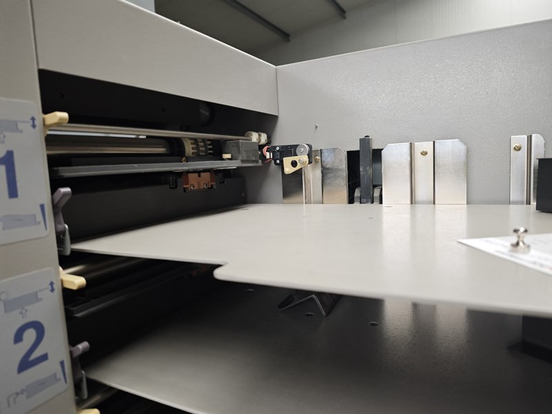 Horizon VAC 100a | 2010 - Mașină de tipar: Foto 2 Horizon VAC 100a | 2010 - Mașină de tipar: Foto 2