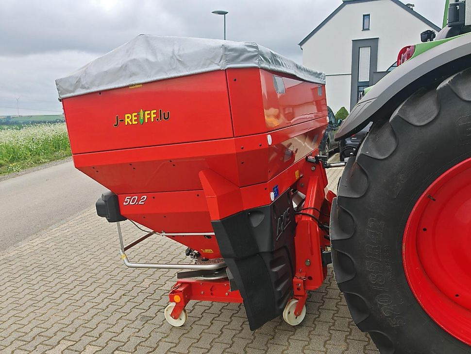 J.Reiff Sarl
Herr Stefan Neukirch - 77 Z.I in den - Imprastietor îngrăşăminte: Foto 4 J.Reiff Sarl
Herr Stefan Neukirch - 77 Z.I in den - Imprastietor îngrăşăminte: Foto 4