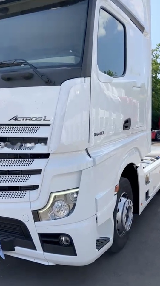 Mercedes-Benz Actros L 1848 - Cap tractor: Foto 3 Mercedes-Benz Actros L 1848 - Cap tractor: Foto 3
