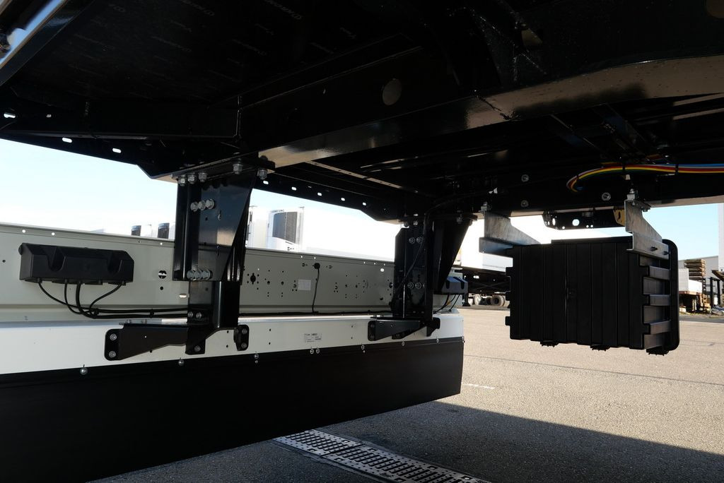 Semiremorcă platformă nou Krone SDP 27/BAUSTOFF/TRIDEC/BPW/RUNGENTASCHEN LIFT Krone SDP 27/BAUSTOFF/TRIDEC/BPW/RUNGENTASCHEN LIFT: Foto 21