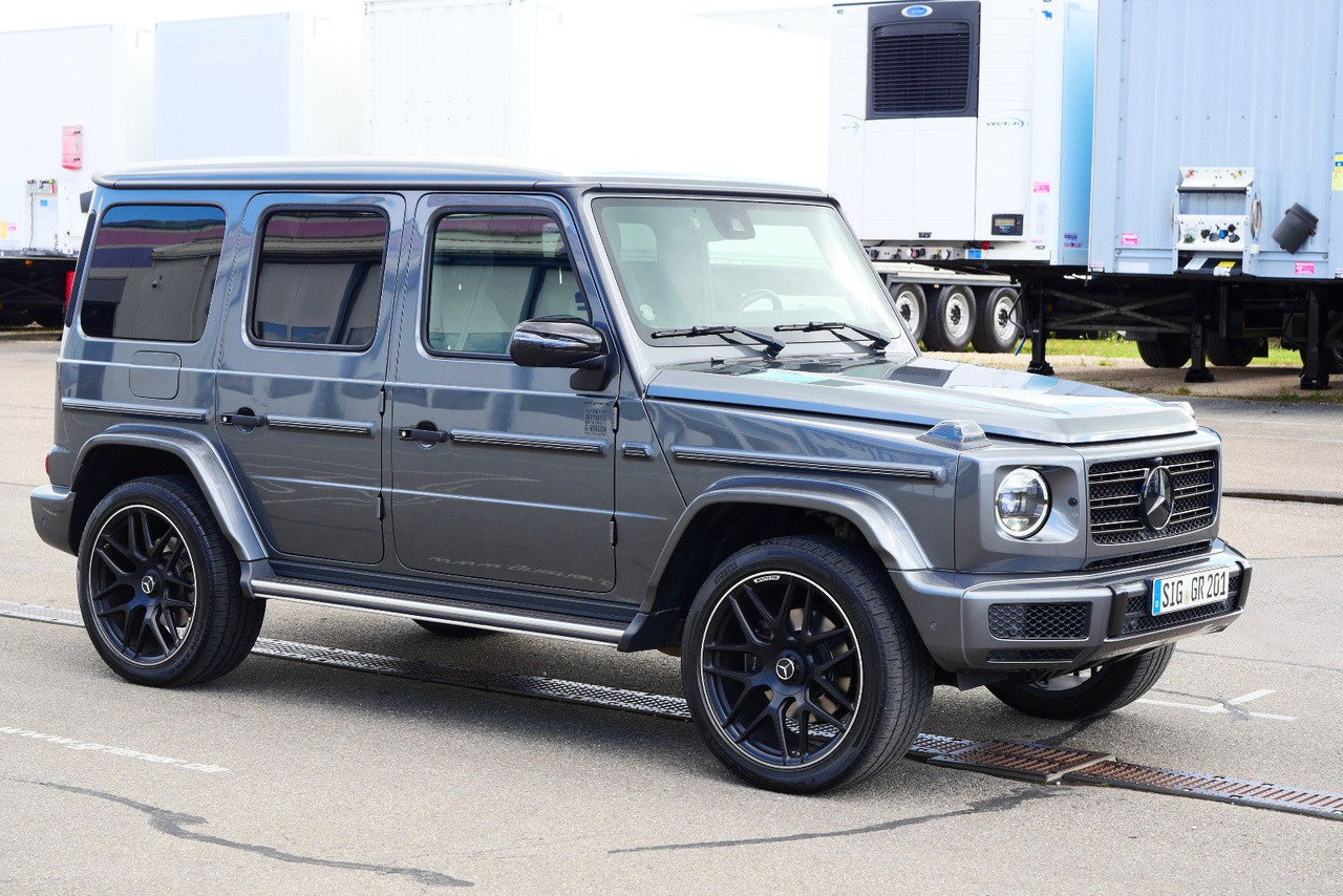 Mercedes-Benz G 350 D /AMG/NIGHT/22ZOLL/365 PS/DESIGNO GRAPHIT - SUV: Foto 2 Mercedes-Benz G 350 D /AMG/NIGHT/22ZOLL/365 PS/DESIGNO GRAPHIT - SUV: Foto 2