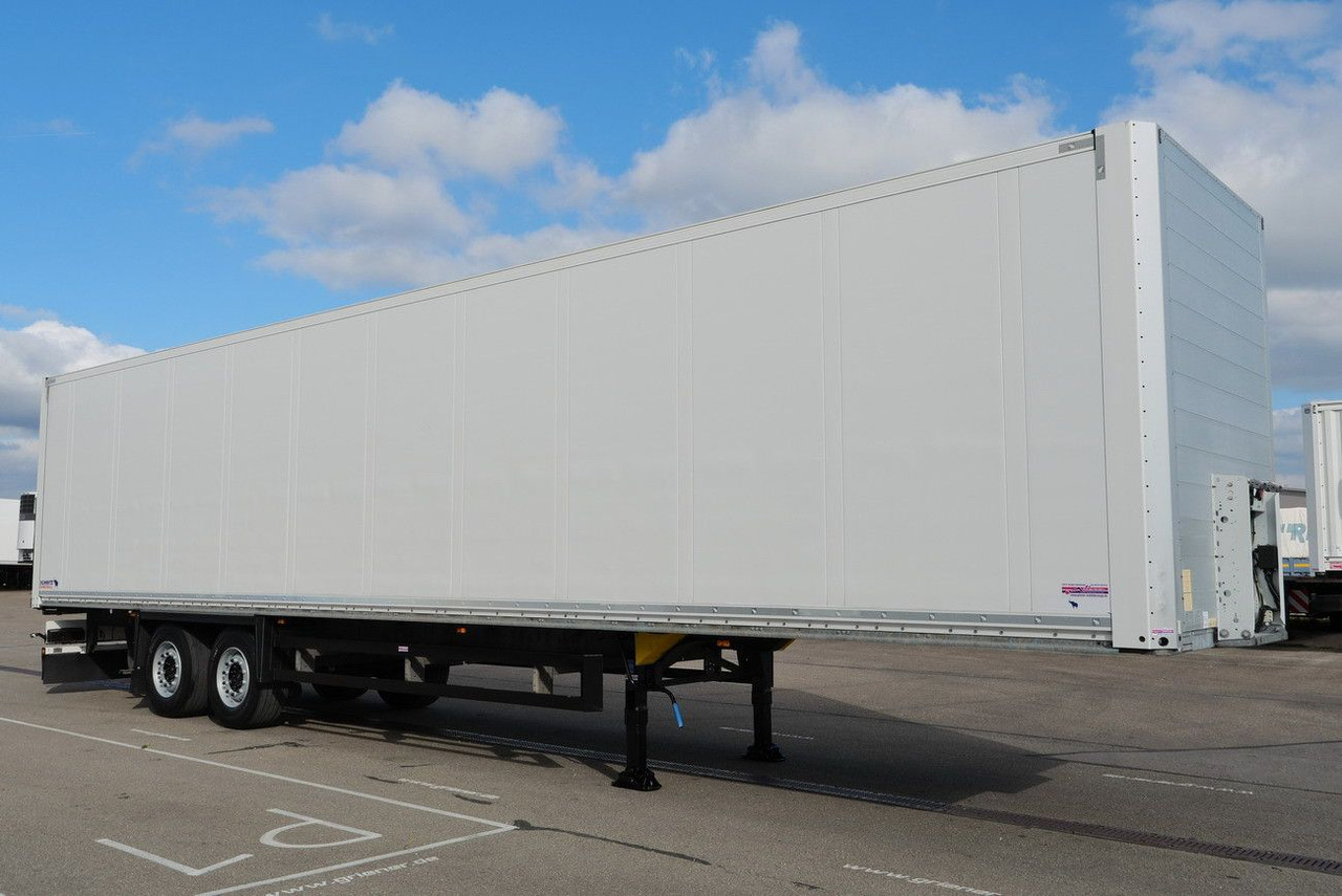 Schmitz Cargobull SKO 18 / ROLLTOR / ZURRLEISTE /ZURRINGE TOP !!!! - Semiremorcă furgon: Foto 4 Schmitz Cargobull SKO 18 / ROLLTOR / ZURRLEISTE /ZURRINGE TOP !!!! - Semiremorcă furgon: Foto 4