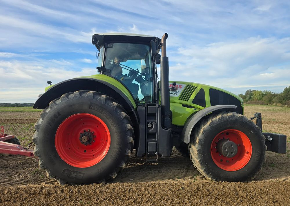 Claas Axion 940 Cmatic - Tractor agricol: Foto 3 Claas Axion 940 Cmatic - Tractor agricol: Foto 3